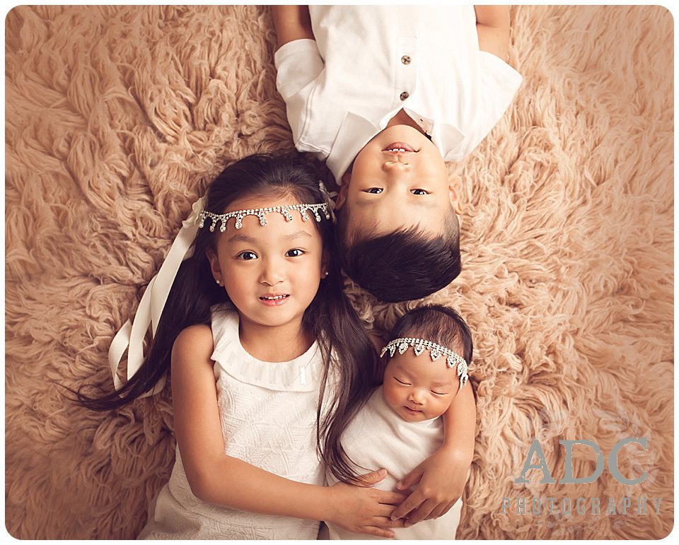 Newborn session with siblings in south jersey